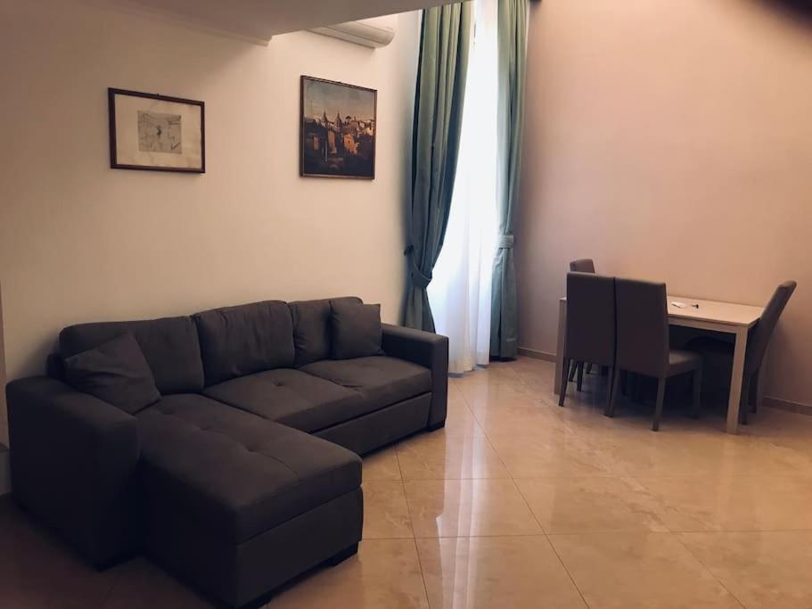 43 Appartamento Ampio E Comodo Nel Centro Di Roma Екстериор снимка