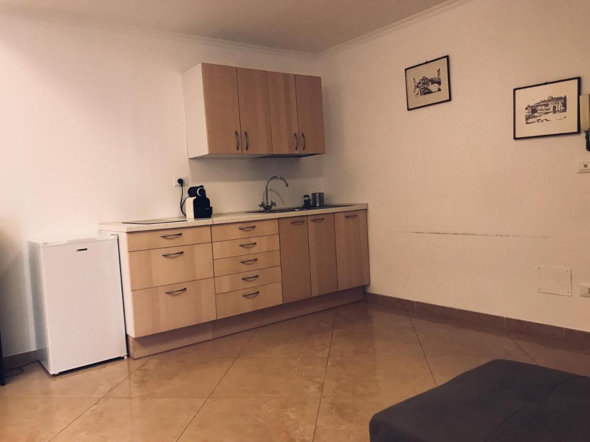 43 Appartamento Ampio E Comodo Nel Centro Di Roma Екстериор снимка